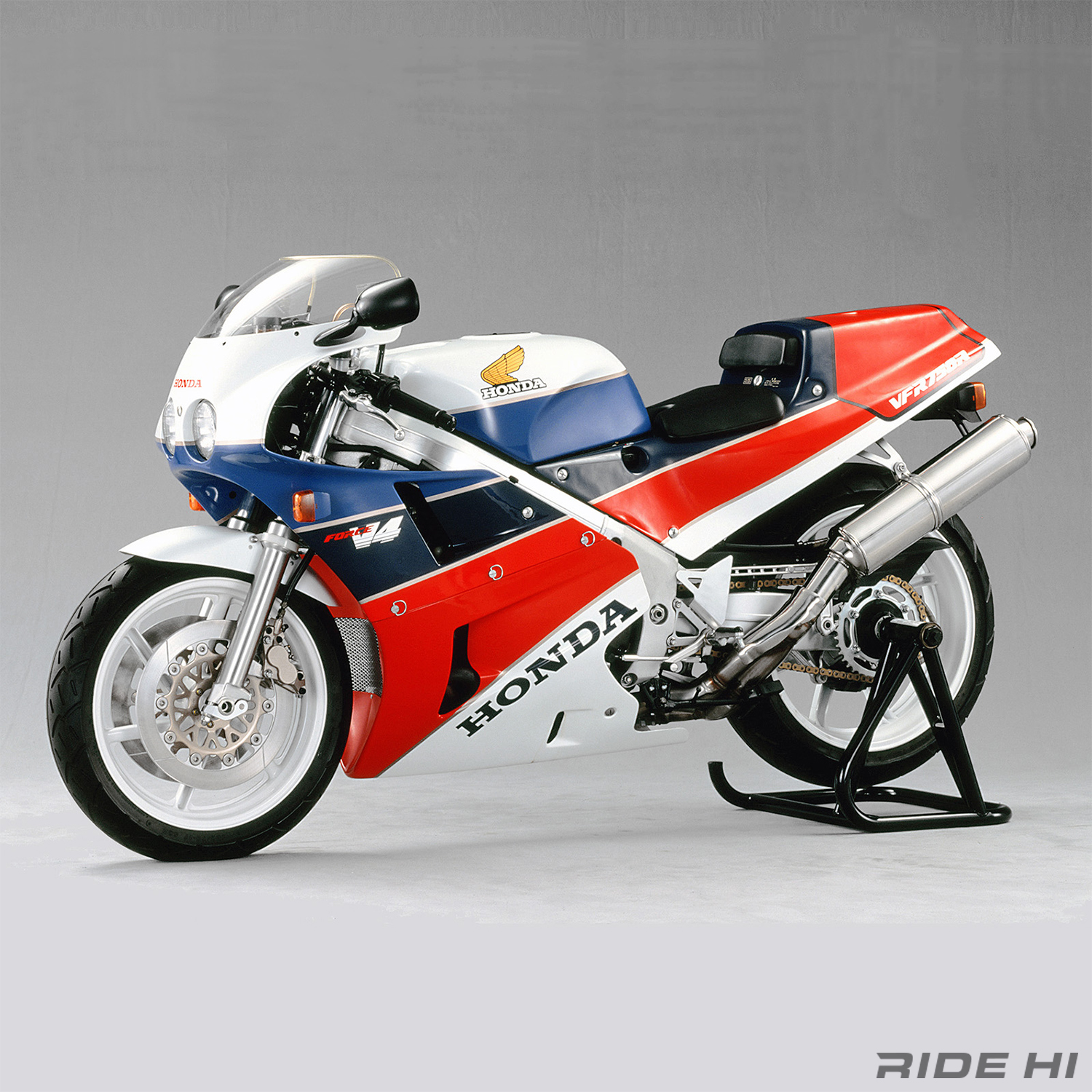 honda_vfr750r_rc30_20250703_main.jpg