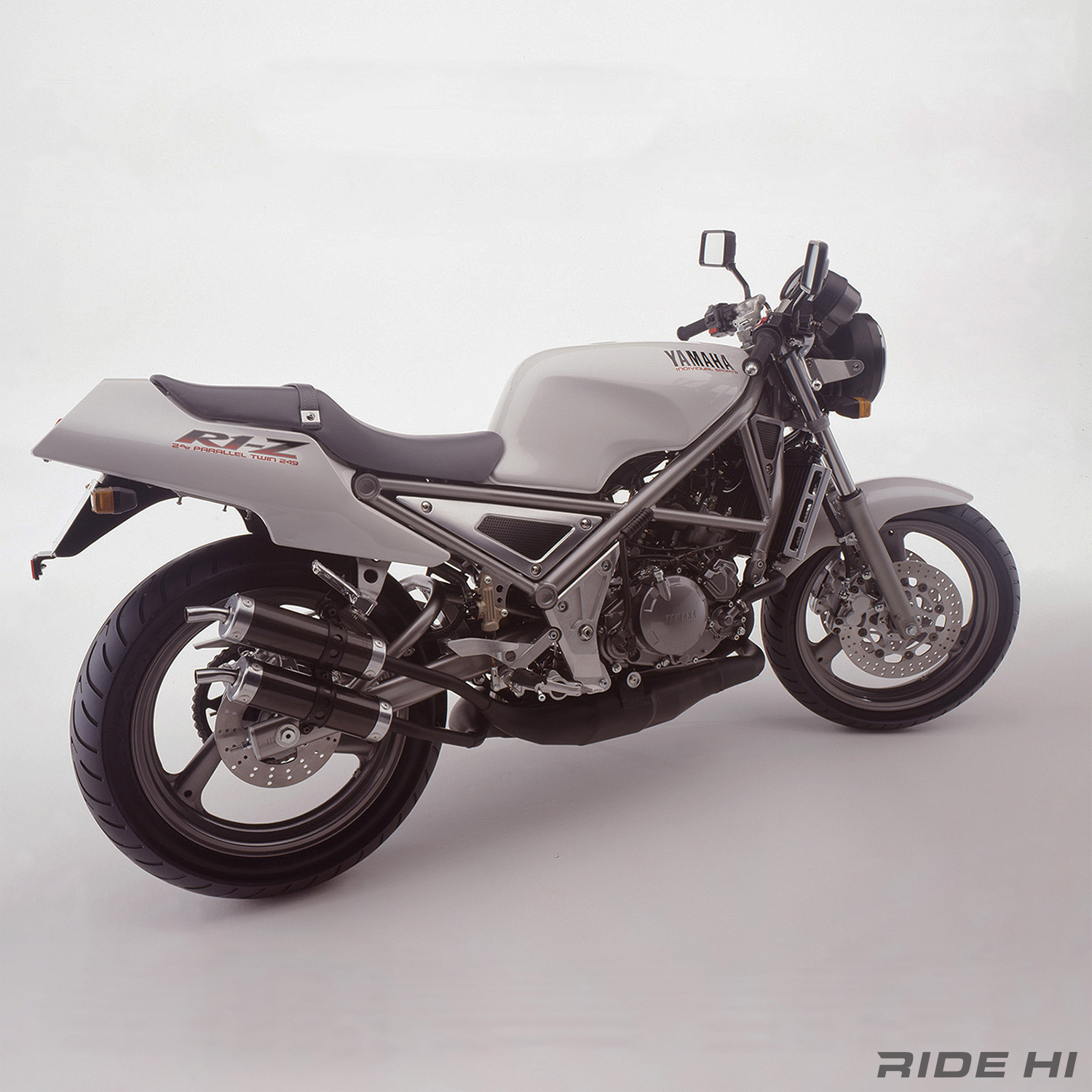 yamaha_r1-z_1990-99model_20260824_main.jpg